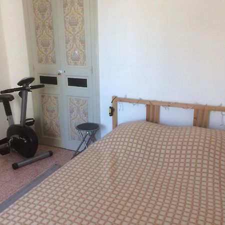 Appartement Sur Sommieres Jusqu'A 6 Personnes Exteriér fotografie